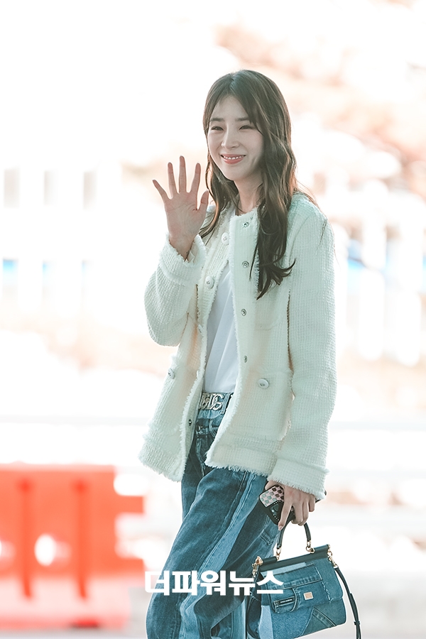 아이린, 인천국제공항 출국