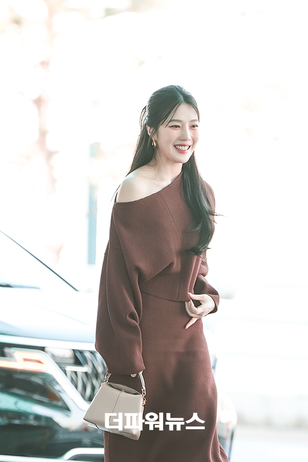 레드벨벳 조이, 인천국제공항 출국