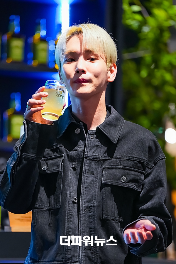 샤이니 키, 포토월 행사