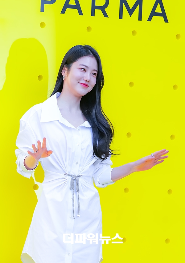 신예은, 포토월 행사