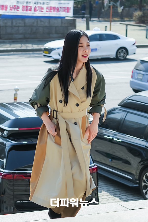 설인아, 라디오 출근길