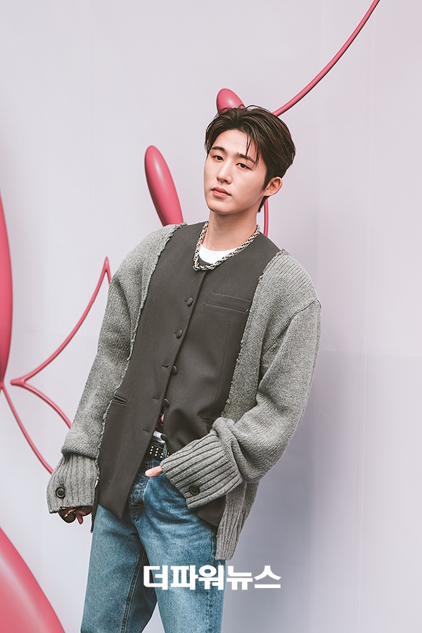 비아이, 2023 f/w 서울 패션위크 '얼킨' 패션쇼