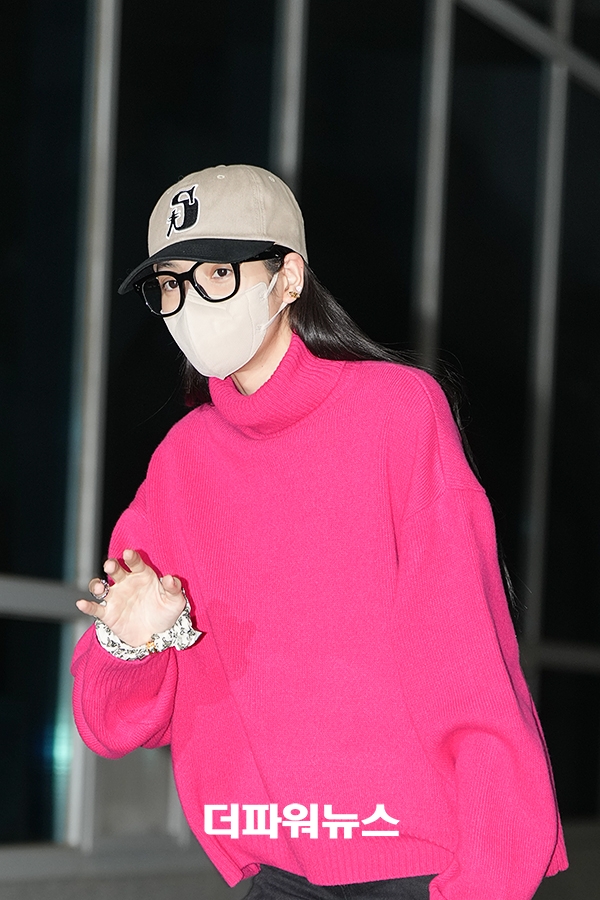블랙핑크 리사, 김포국제공항 출국