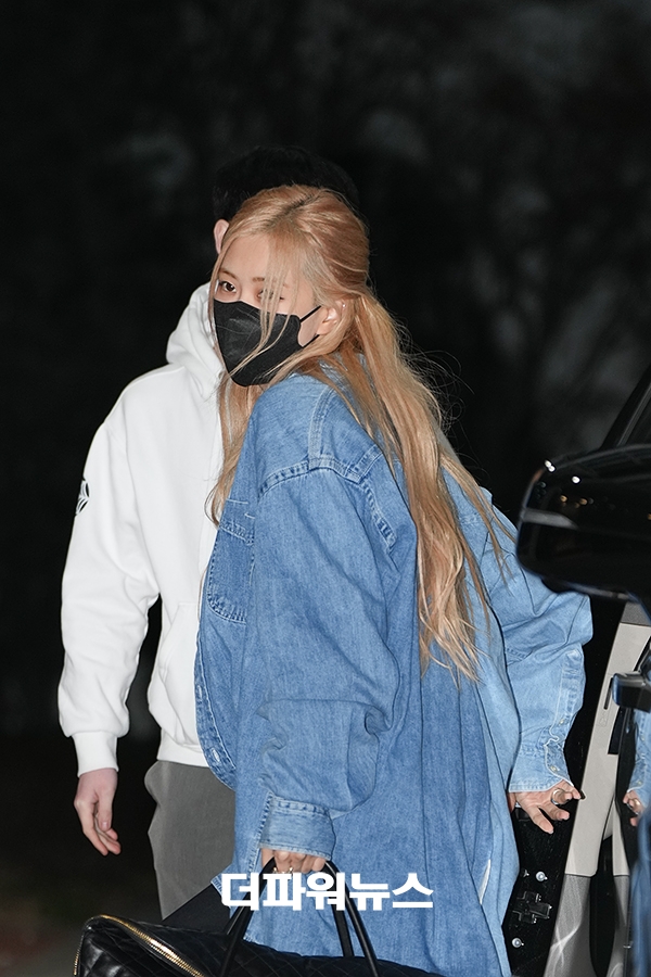 블랙핑크 로제, 김포국제공항 출국