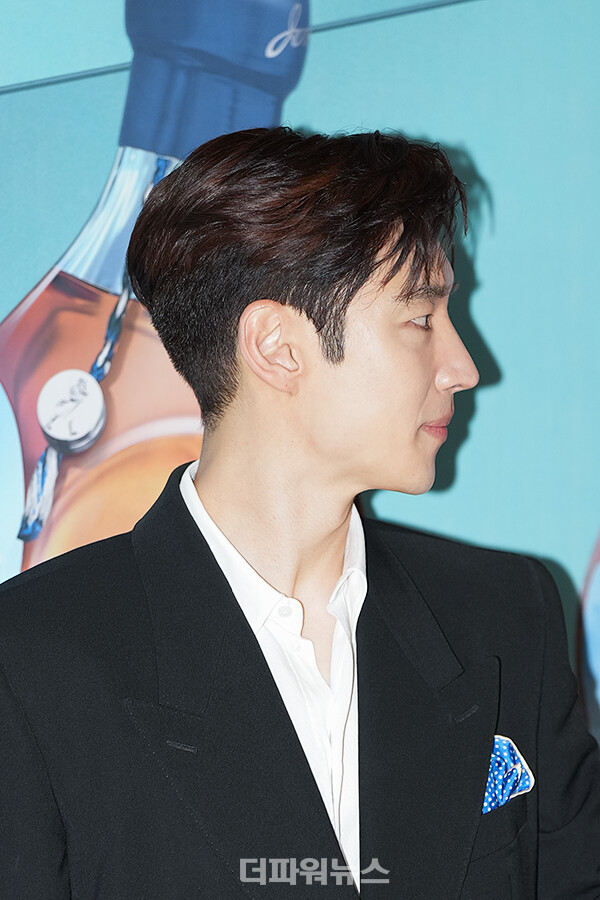 이제훈,포토월행사