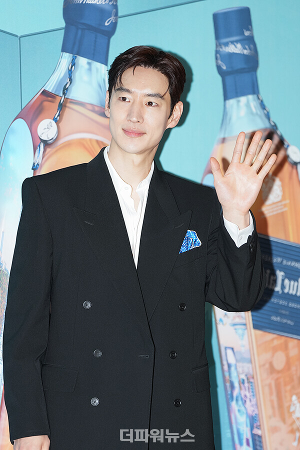 이제훈,포토월행사