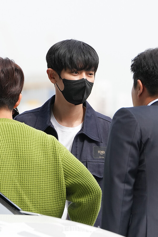 엑소찬열,김포국제공항출국