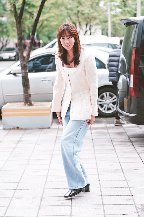 유이,SBS방송국출근길