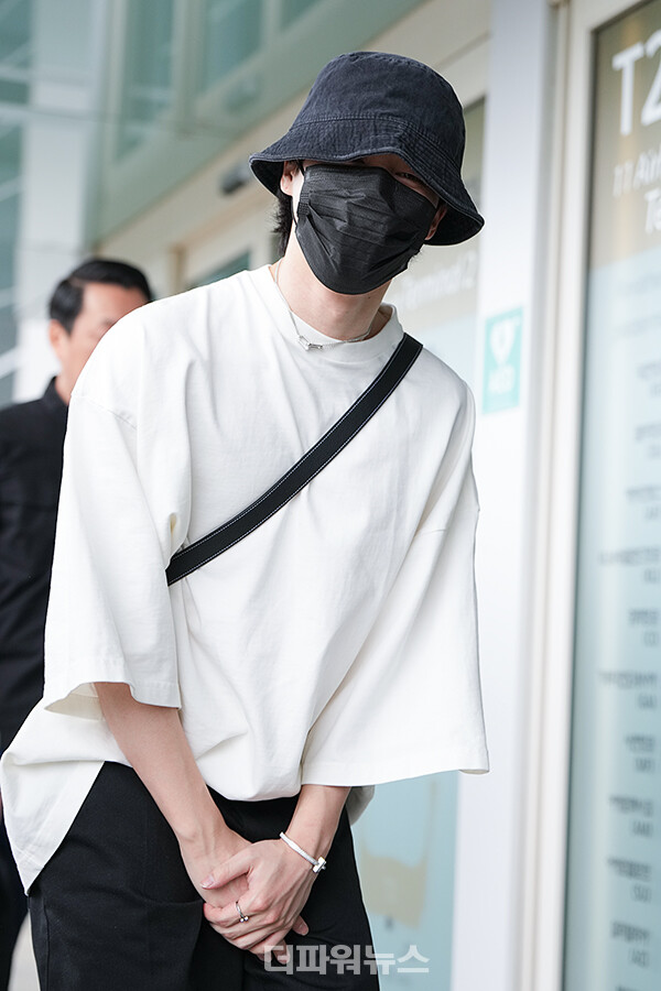 방탄소년단지민,인천국제공항출국