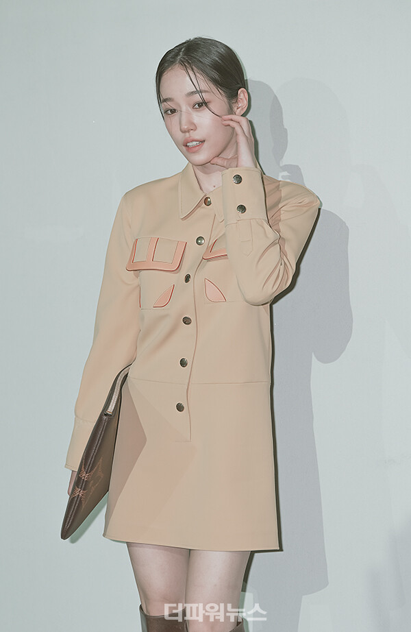 노윤서,포토월행사