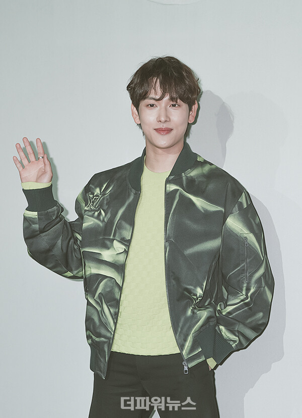 임시완,포토월행사