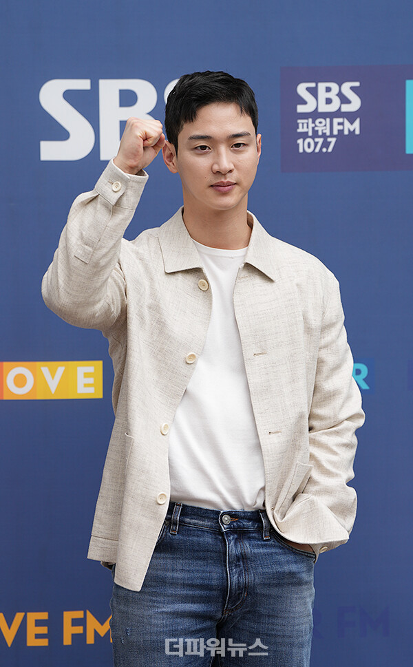 장동윤,SBS라디오출근길