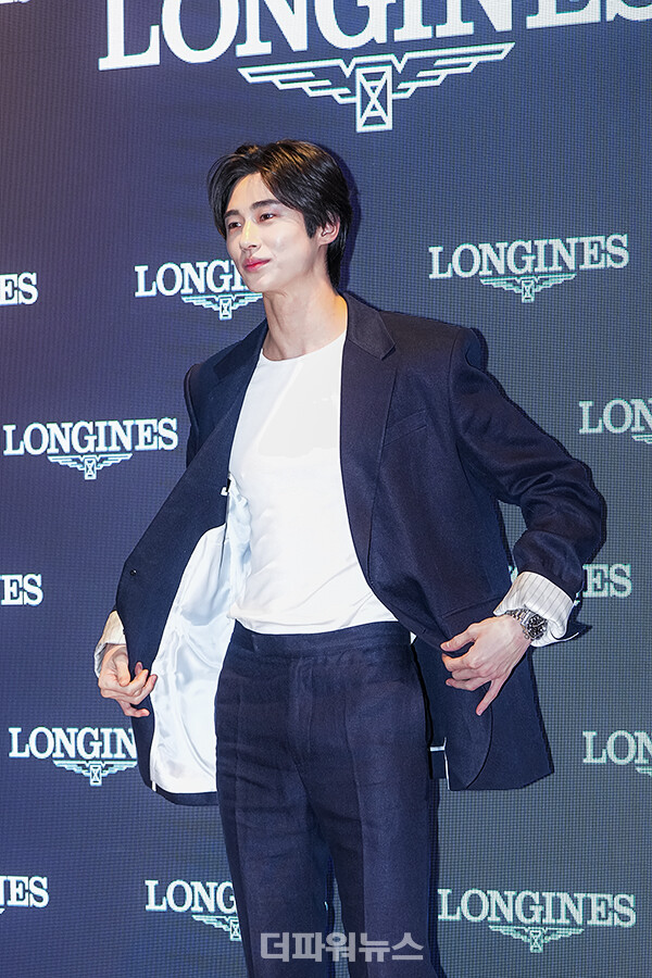 변우석,포토월행사