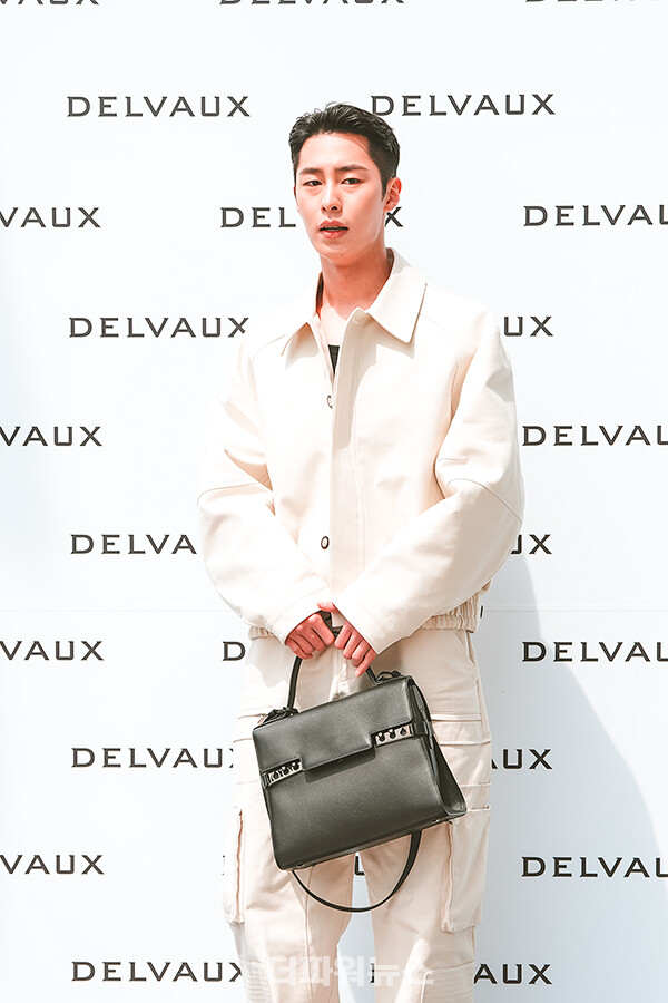 이재욱,포토월행사