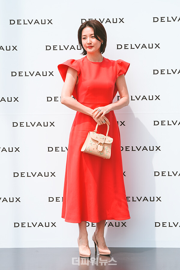 이영애,포토월행사