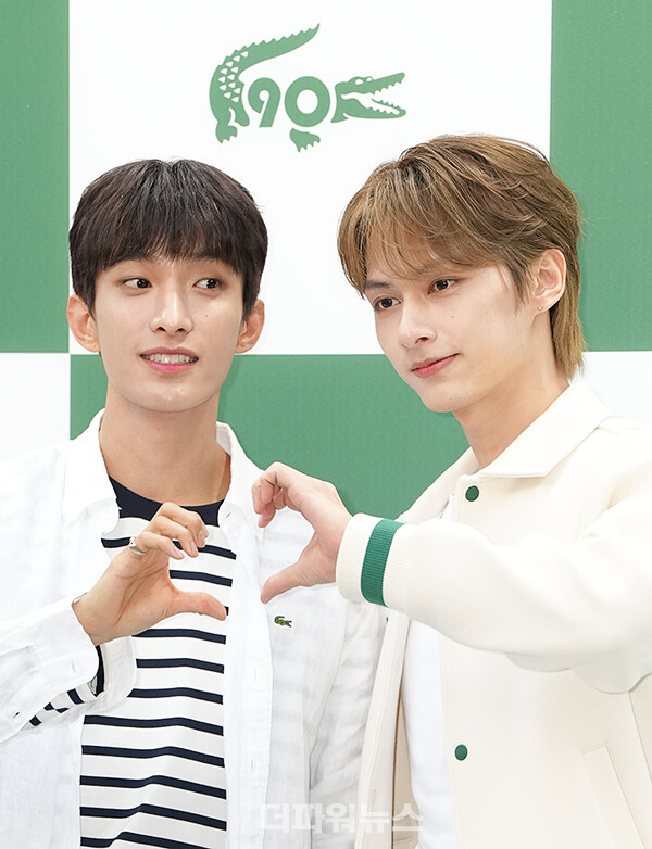 세븐틴도겸-준,포토월행사