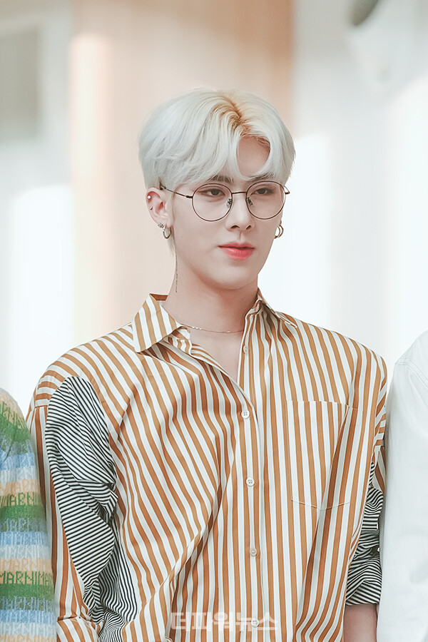 제로베이스원리키,김포국제공항출국