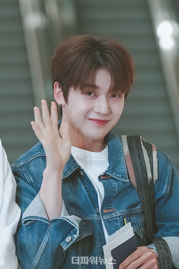 제로베이스원석매튜,김포국제공항출국