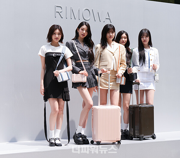 아이브,포토월행사