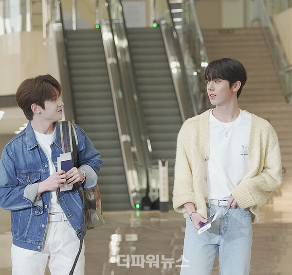 제로베이스원석매튜-한유진,김포국제공항출국