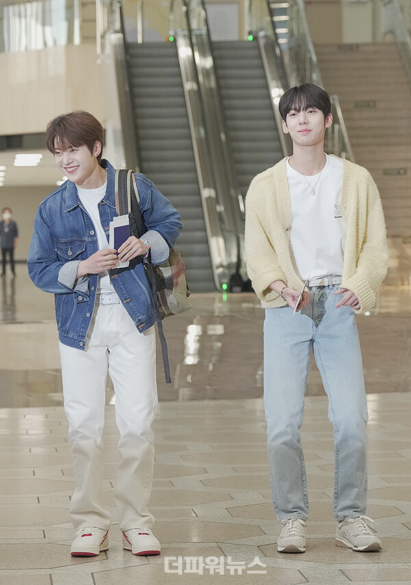 제로베이스원석매튜-한유진,김포국제공항출국