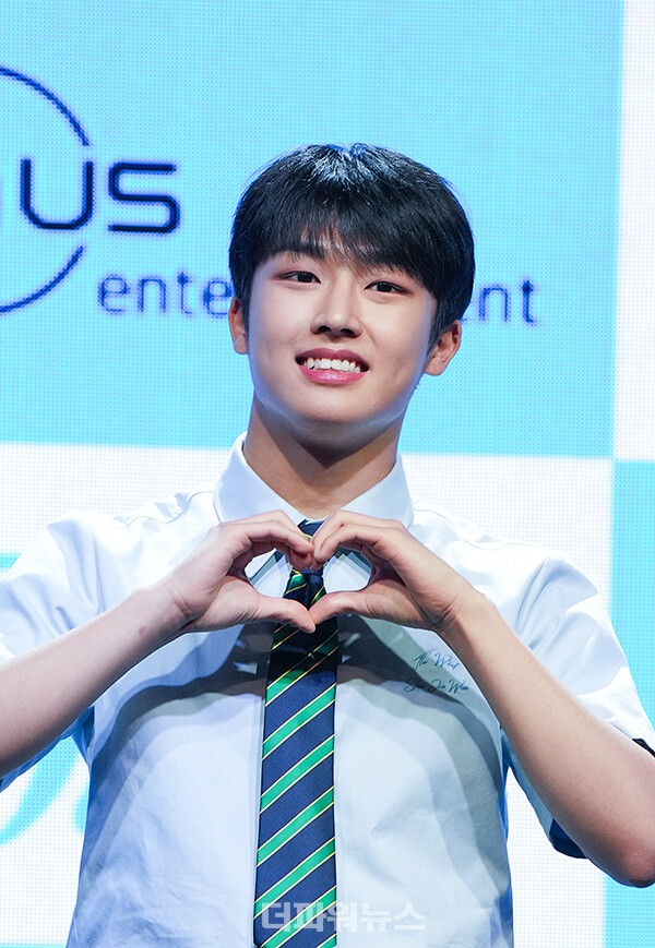 더윈드신재원,데뷔앨범'Beginning:TheWindPage'발매쇼케이스