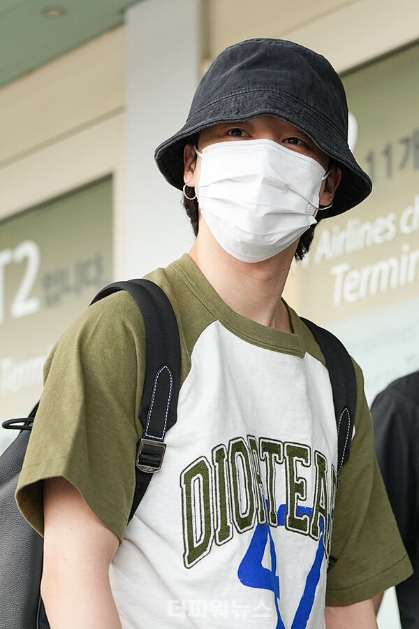 지민,인천국제공항출국