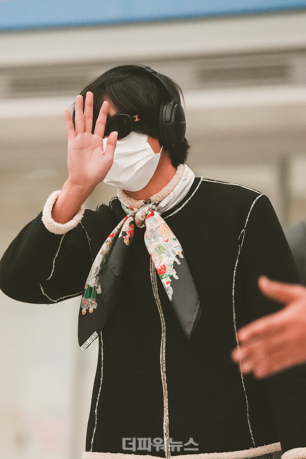 방탄소년단뷔,인천국제공항입국