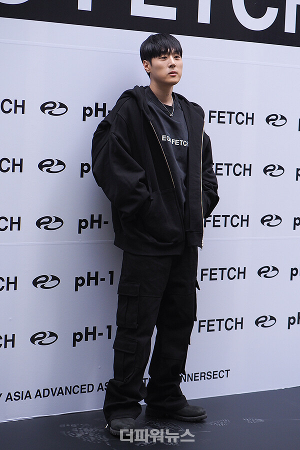 pH-1(박준원),포토월행사