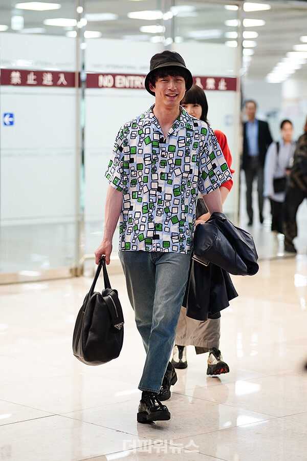 사카구치켄타로,김포국제공항입국