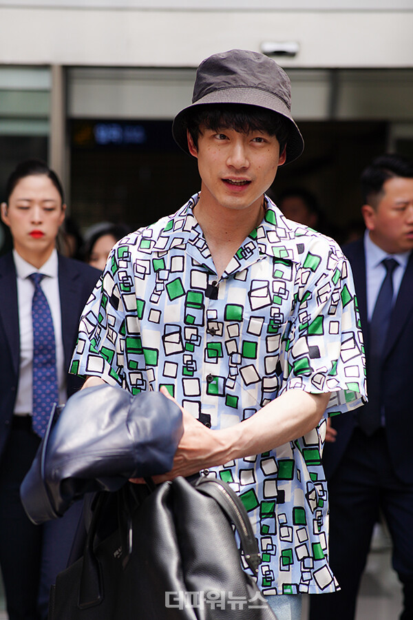 사카구치켄타로,김포국제공항입국