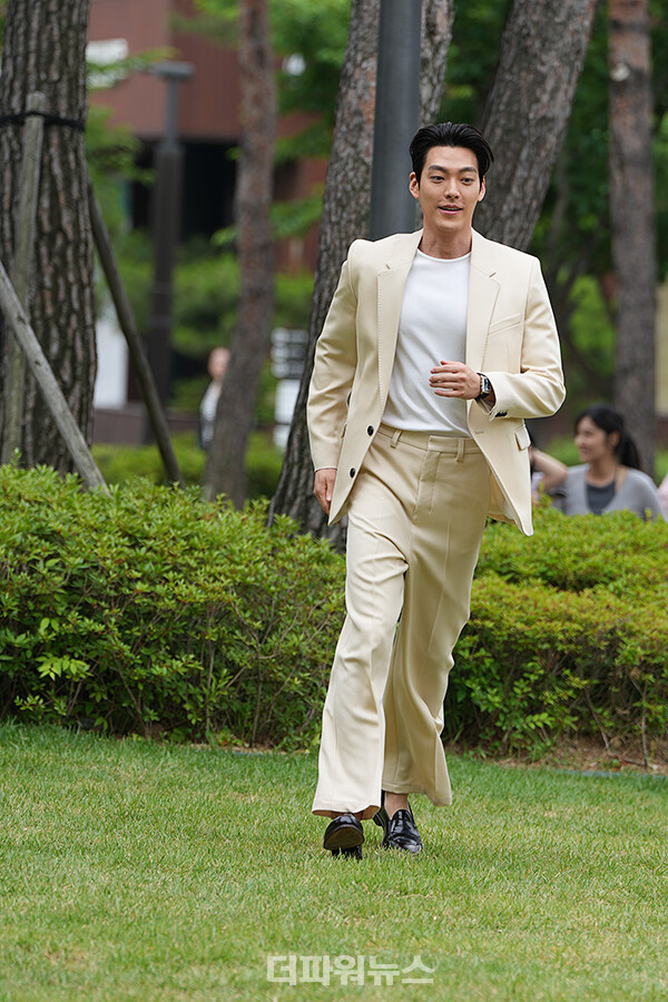 김우빈,포토월행사