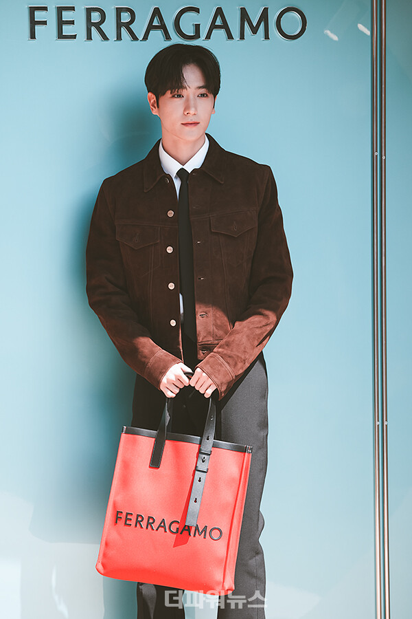 더보이즈현재,포토월행사