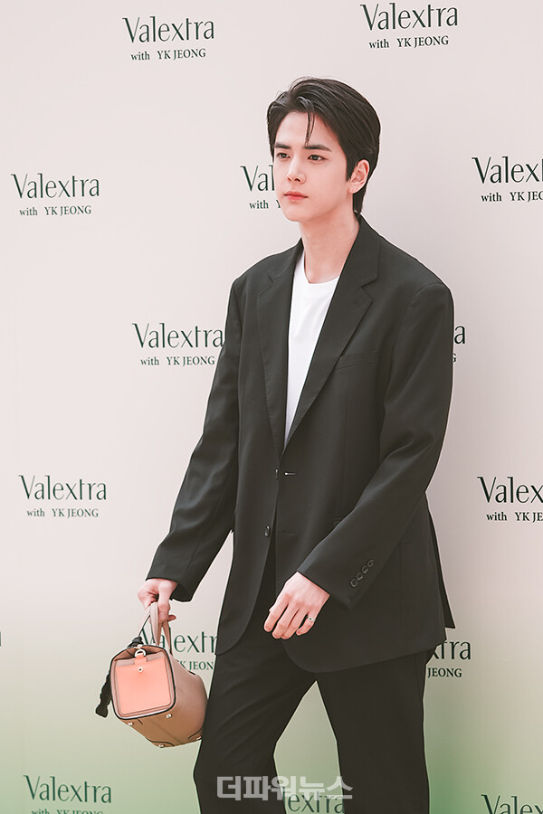 더보이즈영훈,포토월행사