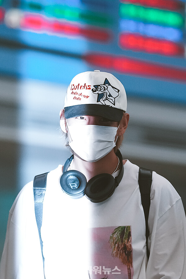 방탄소년단뷔,인천국제공항입국