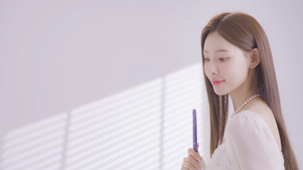 딥트3일, 전속 모델로 이나연 선정