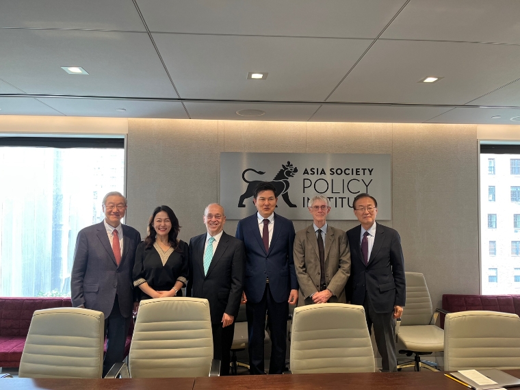 사진=김태호 외교통일위원장, 이재정 산업통상자원중소벤처기업위원장 등 아시아소사이어티 정책 연구소 간담회