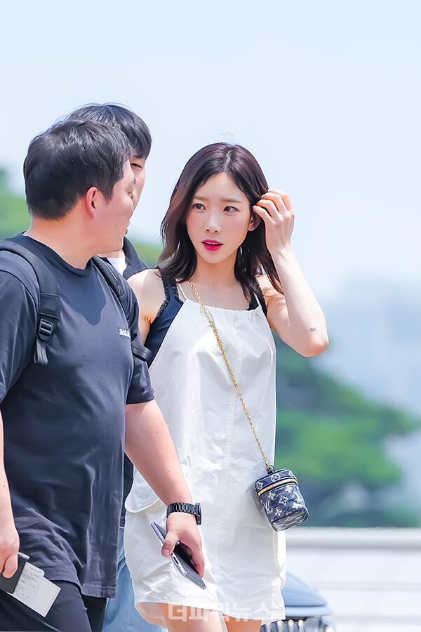 태연,인천국제공항출국
