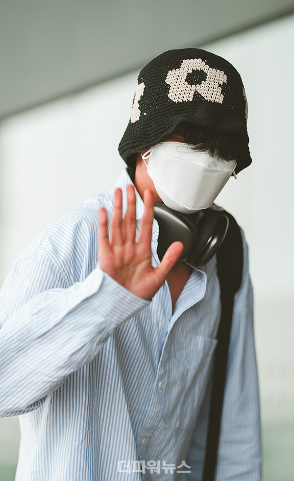 로운,김포국제공항출국