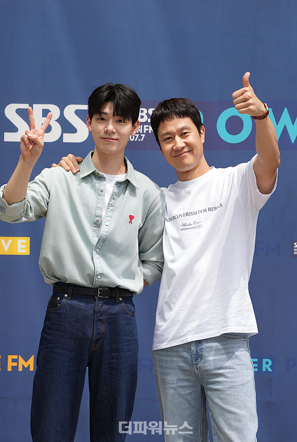 배현성-정우,SBS라디오퇴근길