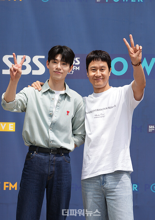 배현성-정우,SBS라디오퇴근길