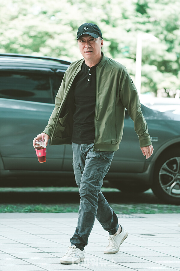 이성민,SBS방송국출근길