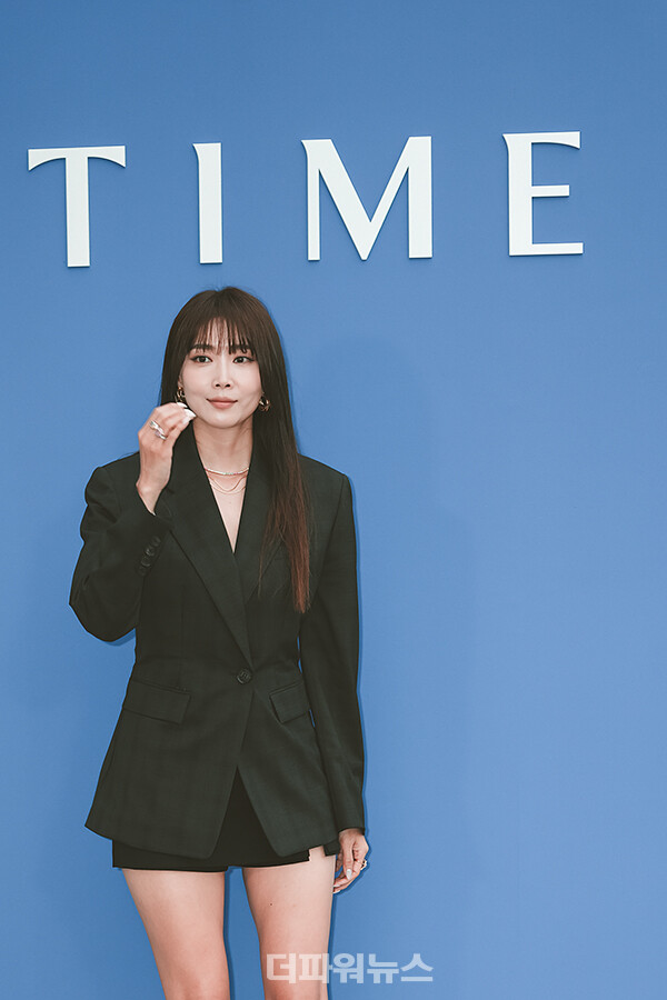 오윤아,포토월행사