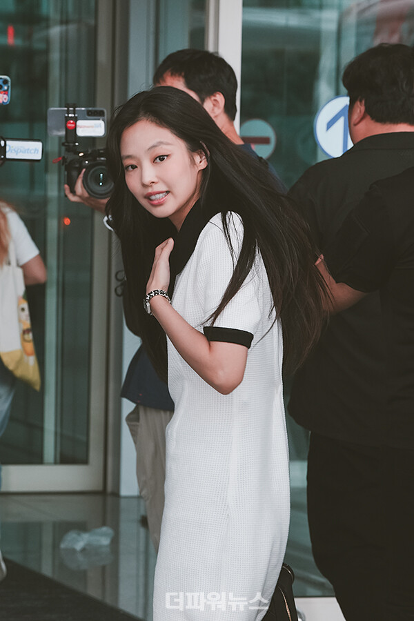 블랙핑크제니,인천국제공항출국