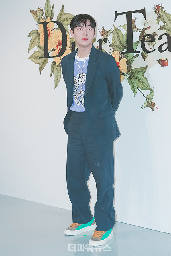 최현욱,포토월행사