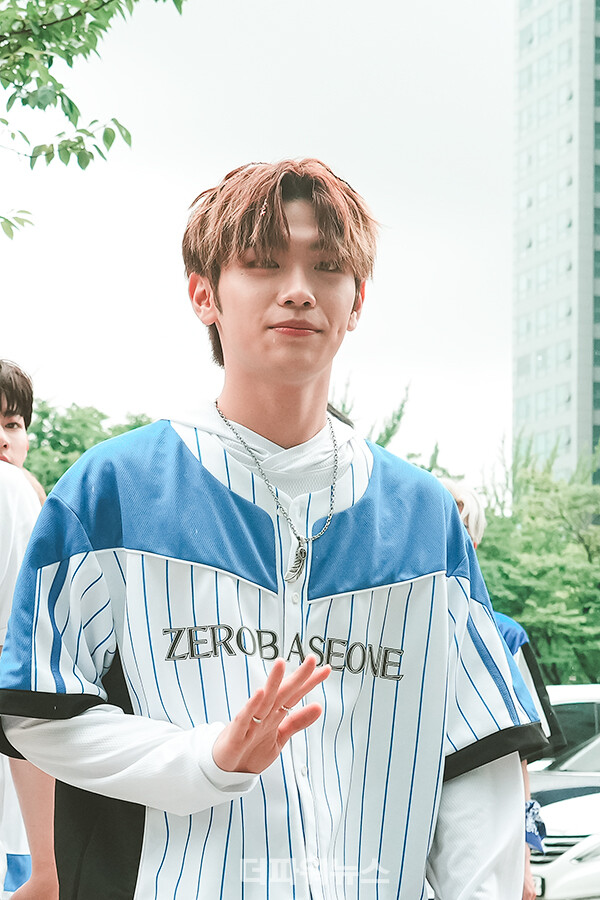 제로베이스원김태래,SBS라디오출근길