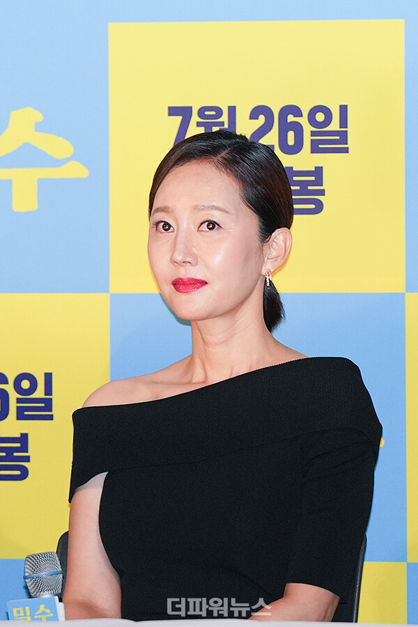 염정아,영화‘밀수’언론시사회