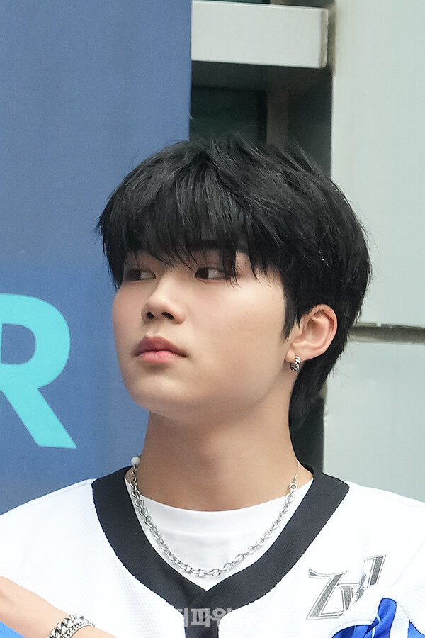 제로베이스원박건욱,SBS라디오출근길