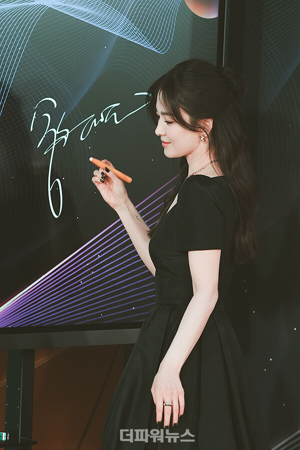 송혜교,제2회청룡시리즈어워즈레드카펫