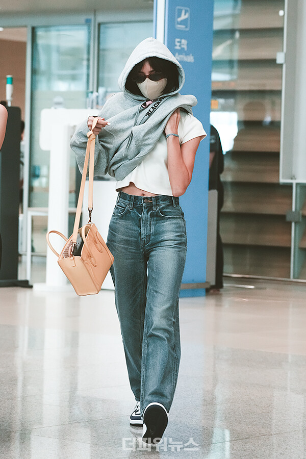 블랙핑크리사,인천국제공항입국